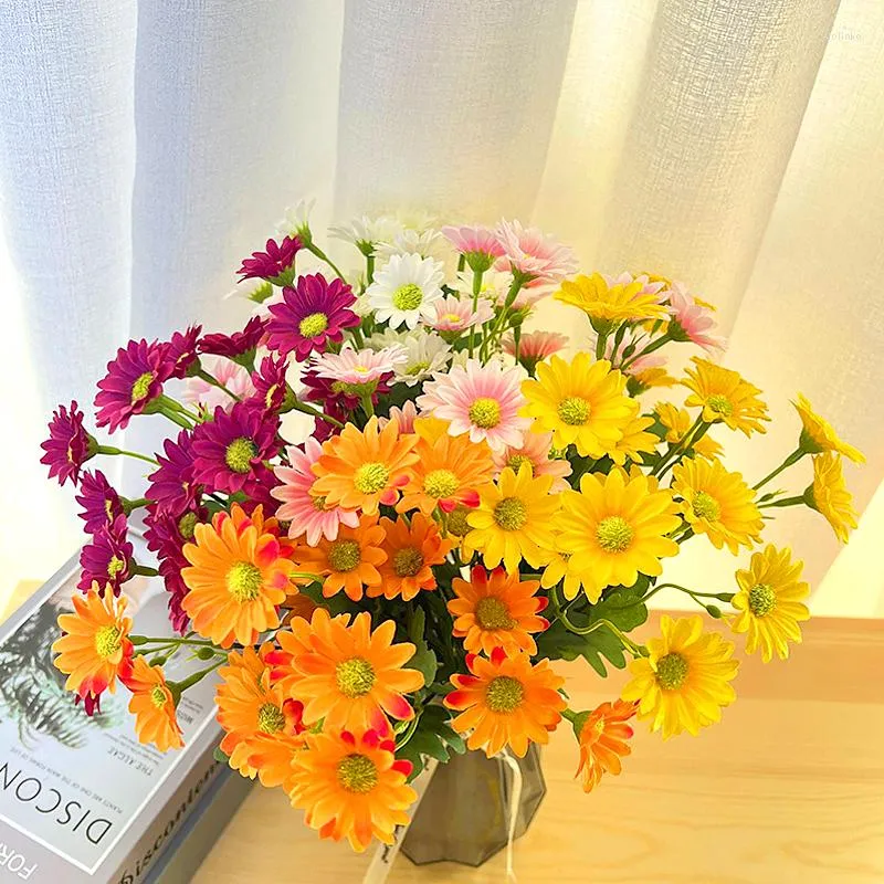 Kwiaty dekoracyjne 35 cm 7 widelca sztuczny bukiet słoneczniki stokrotka domowe dekoracja chryzantem świeże jedwabne fałszywe rośliny