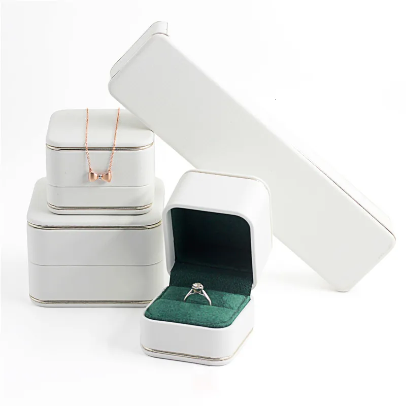Smyckeslådor 2023 Luxury PU Leather Earring Pendant Packaging Box Wedding Ring Gift Storage Case Organizer 230920