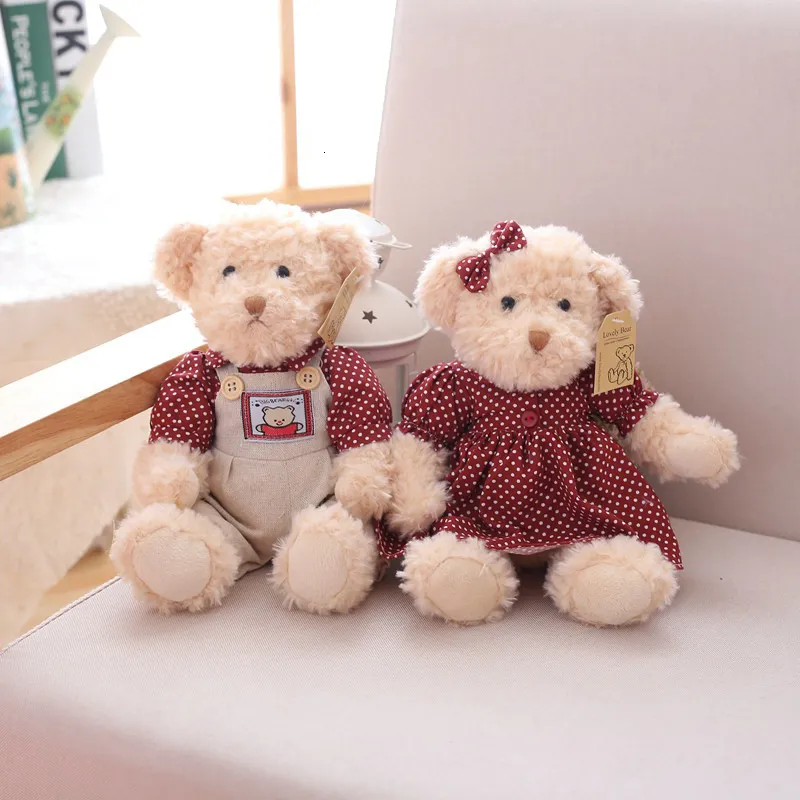 テディベアぬいぐるみセット：素敵なドレスを着たかわいいクマの 