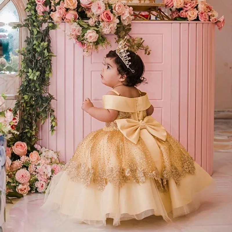 Желтые кружевные платья для девочек-цветочниц на свадьбу с открытыми плечами, аппликации, пышные платья для малышей, тюль длиной до пола, бальное платье, детское платье на день рождения