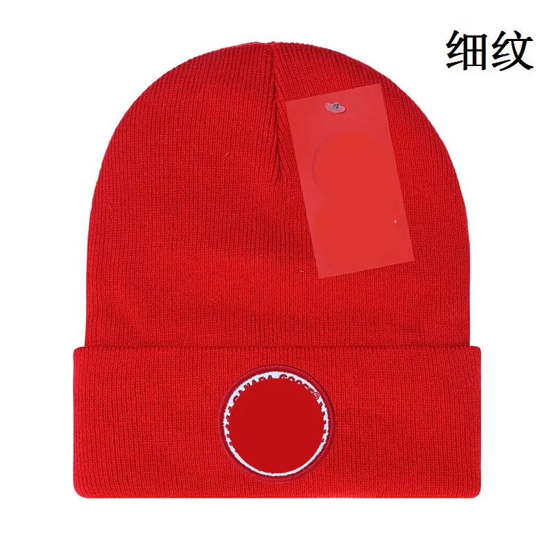 Cappello lavorato a maglia di stilista di qualità della moda nei famosi cappelli invernali canadesi Lettera classica con stampa d'oca Berretti lavorati a maglia Berretti di moda all'aperto di lusso H4-9.20