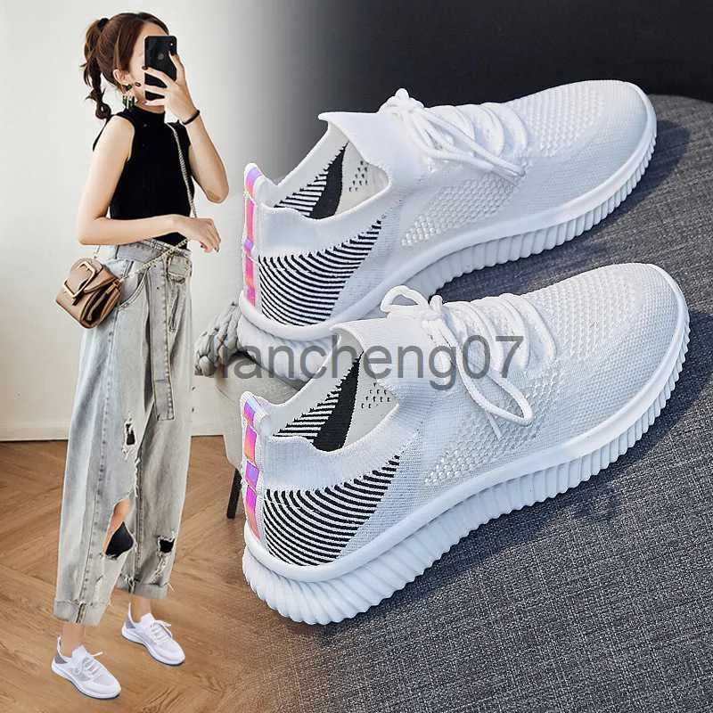 Zapatos de vestir para mujer Zapatillas de deporte casuales Zapatos de bomba para mujer Primavera Nuevos deportes transpirables Malla hueca Caminando Tejido antideslizante Zapatillas de deporte para mujer x0920