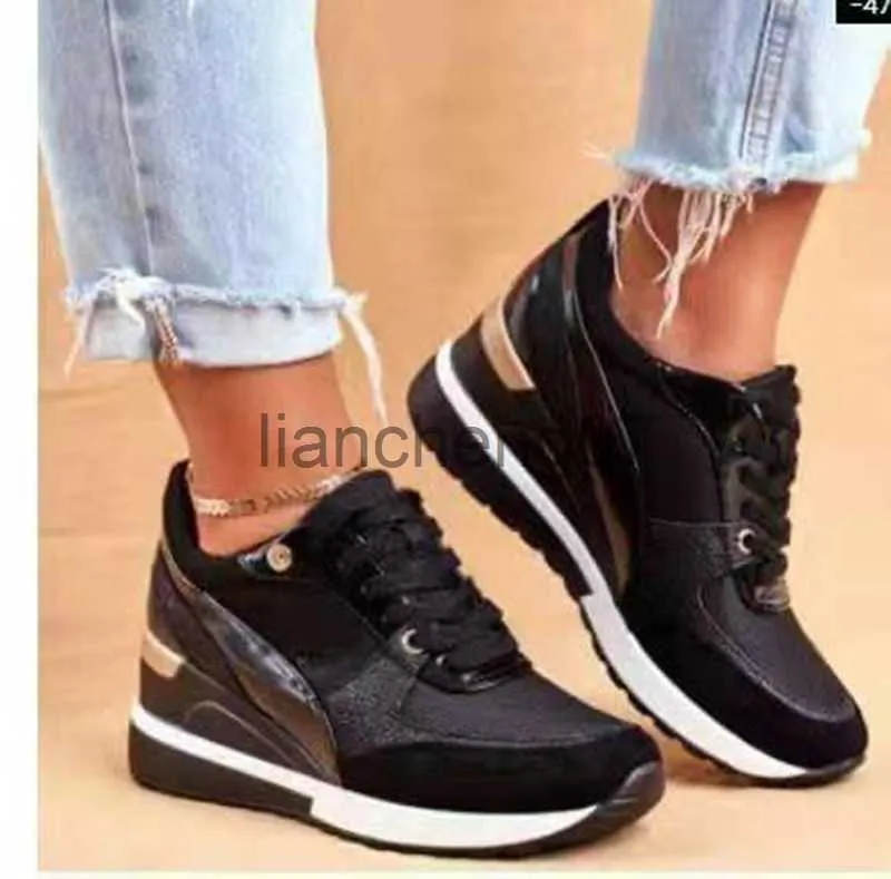 Klänningskor sneakers kvinnor pu snörning sneakers casual lady vulkaniserade skor kvinnliga icke-halkiga sportskor mode andas in zapatillas mujer x0920