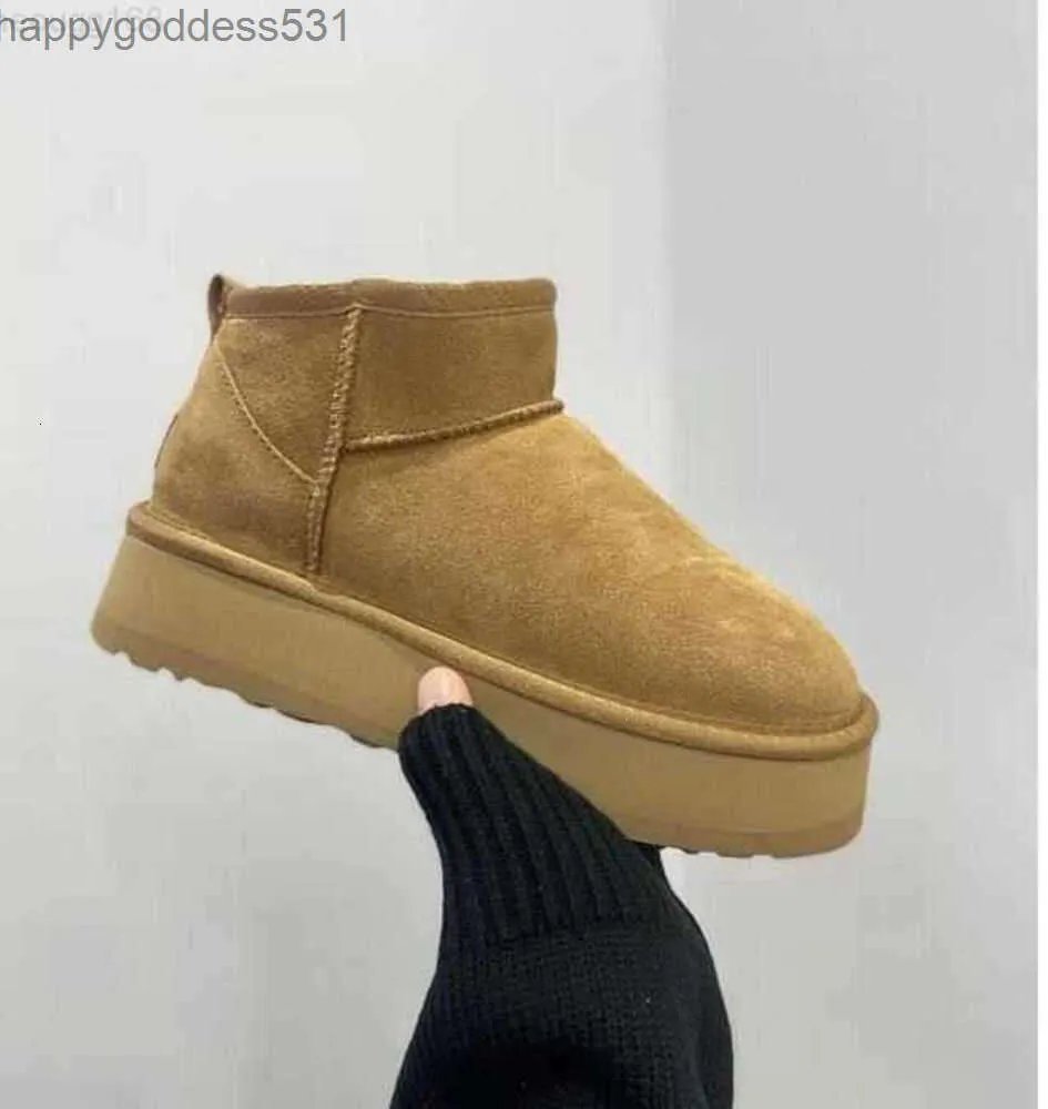 Kadınlar Ultra Mini Avustralya Platformu Botlar Tazz Terlik Kış Sıcak Snow Tasman Düşük Top Boot Slip-On Kürk ayak bileği patik Ugguggslies Boots