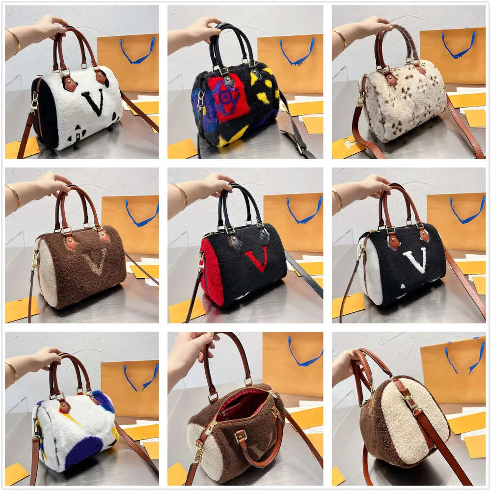Emerging handbag trends winter 2024 – Bay Area Fashionista