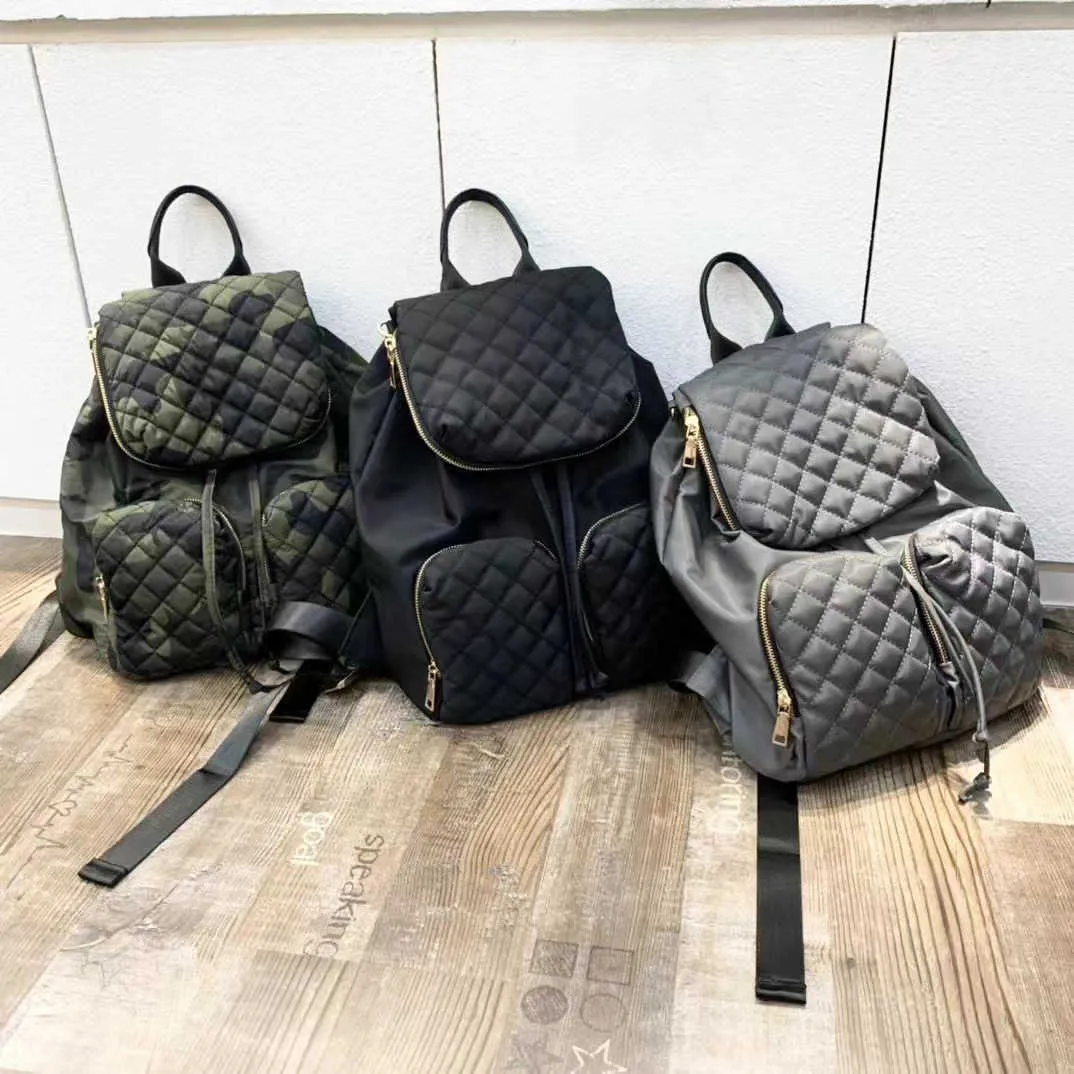 Nova mochila de cordão com aba de alta capacidade outono / inverno Lingge casual versátil tecido de nylon leve mochila de viagem para mulheres 230915