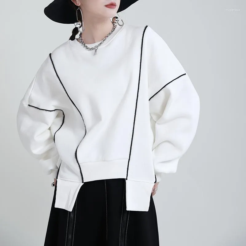 Women's Hoodies 2023 Winter Fashionable Simple And Irregular Slit Design Brushed Hoody Long Sleeve Contrast Color Top Sweatshirt