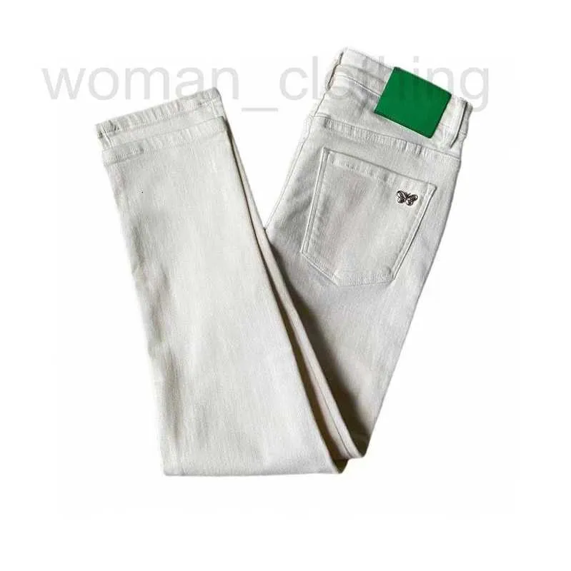 Damesjeans Designer Slim White Small Feet Jean voor dames Lente/Zomer 2023 Nieuwe Hip Lift Slim Fit Commuter Hoge elastische potloodbroek 4HOH