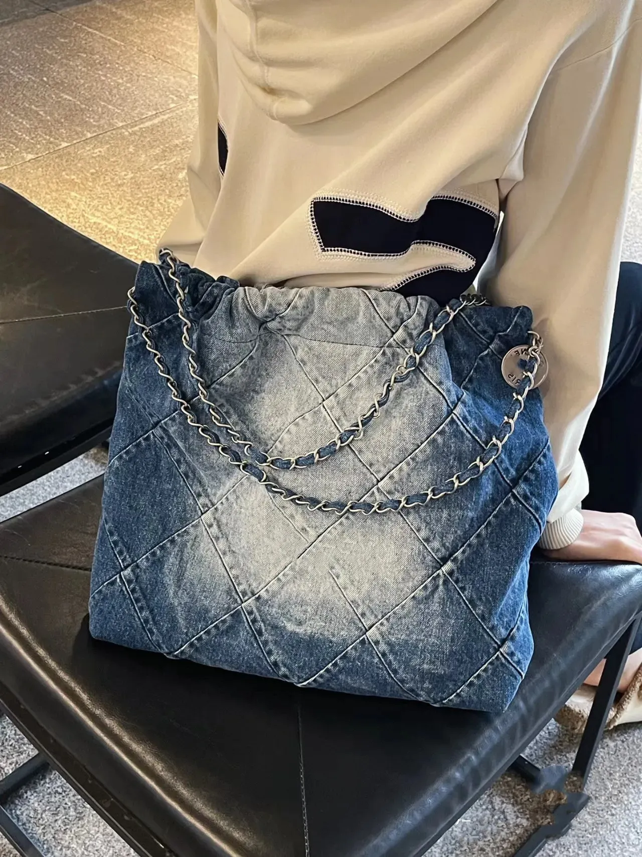 Denim designer väska hobo cc 22 axelväskor kedja kvinnor purses 42 cm stora frakt läder koppling väskor kompositpåse lyxmeddelande handväskor plånbok crossbody plånbok