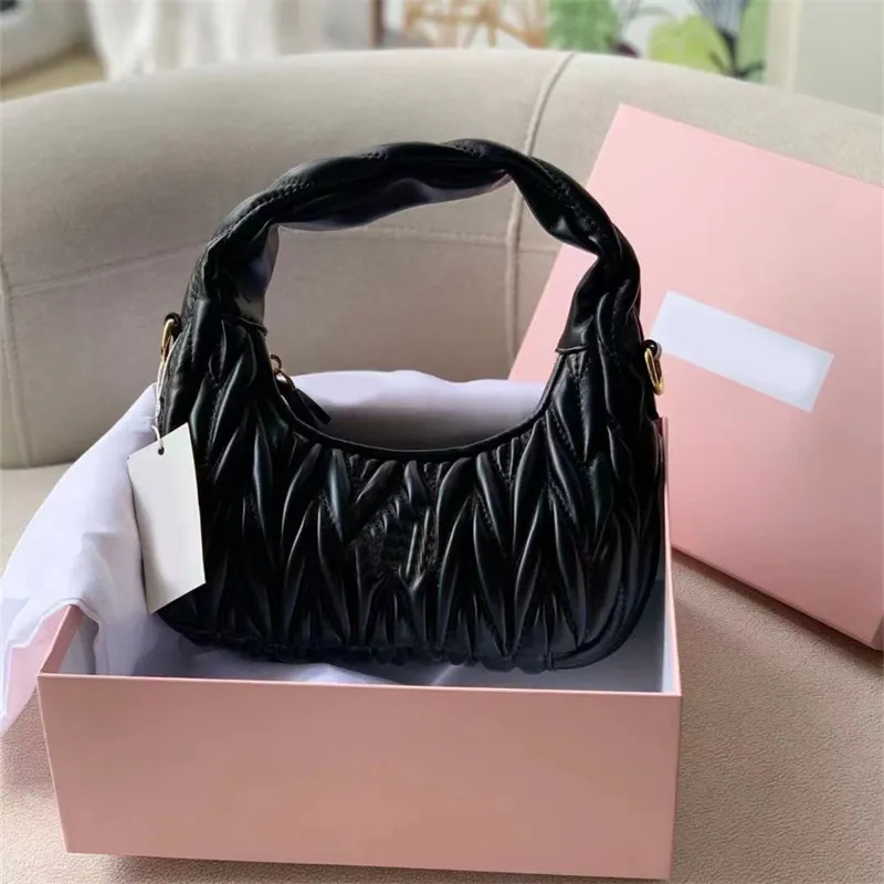 Leather Miui Shoulder Bags Wander Matelasse Evening Bags Small