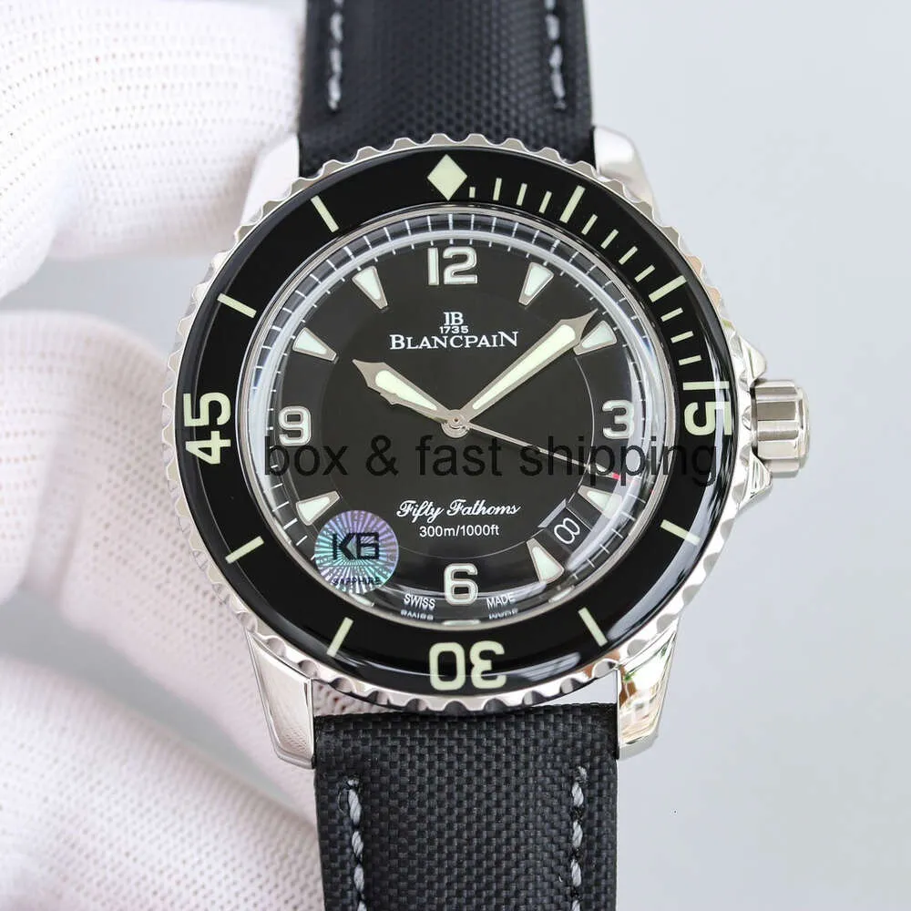 Керамические сторожевые контакты роскошные часы 5015 45 -мм пятьдесят дайвинг -часы Автоматические механические мужские роскошные роскошные движения Супер водонепроницаемые Glow Ceramic Watch ST70