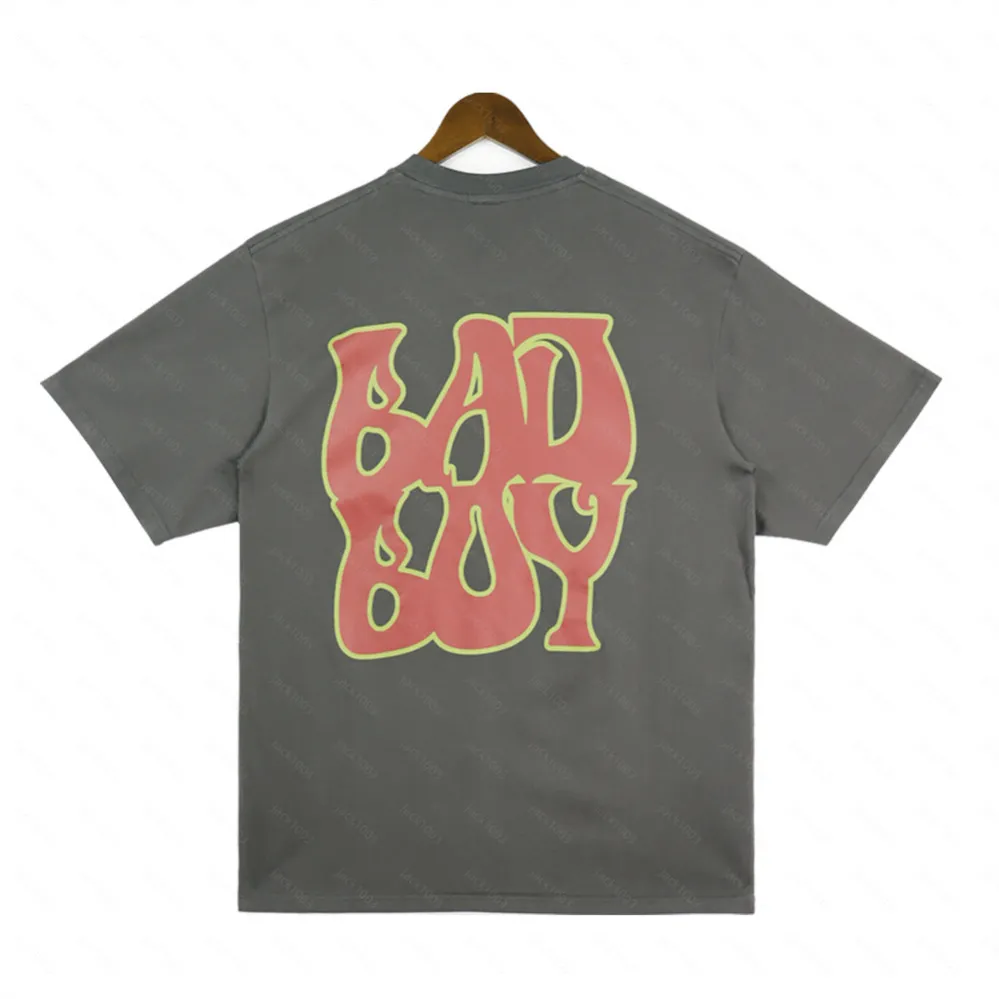 Hellstar Studios Badboy Harajuku 23SS Vintage Washed Letters Tryckt logotyp T -shirt Löst överdimensionerad Hip Hop Unisex Kort ärm tees xfo