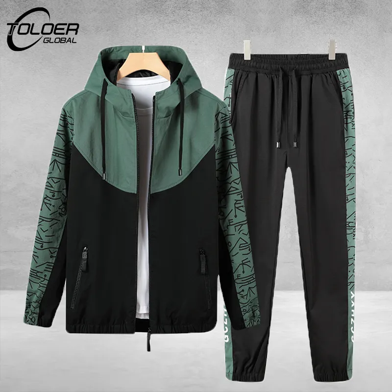 Mens Tracksuits Spring Autumn Tracksuit Men Patchwork Print Hooded Zip Jacket Sweatpants 2 Piece Set Hip Hop Joggers Running Sportswear Suit 230920