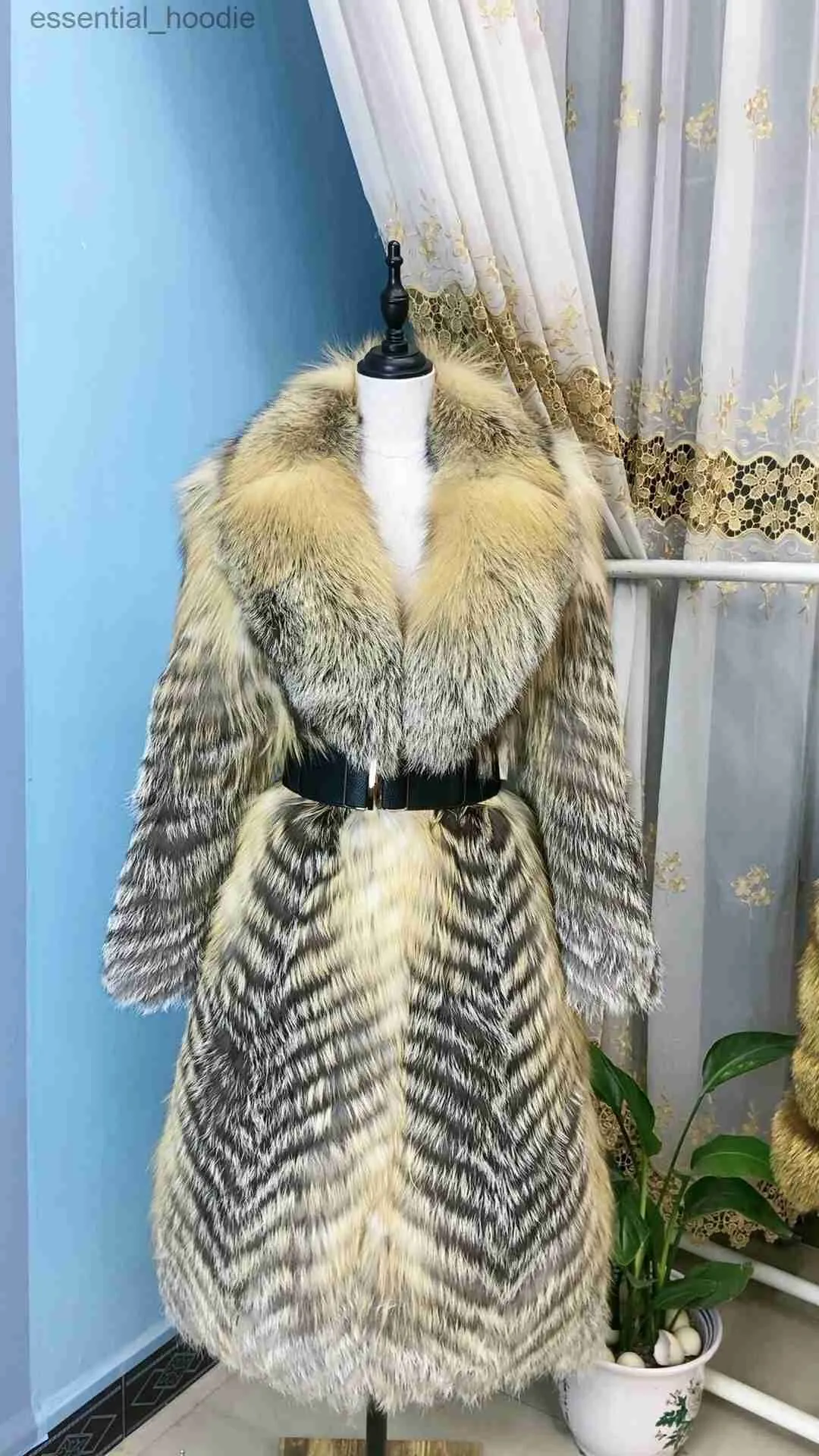 ANNSIRGRA Womens X Long Faux Fur Coats And Jackets With Turn Down Fox Fur  Collar 100% Genuine Real Fox Fox, Warm And Stylish Fashion Overcoat L230920  From Essential_hoodie, $147.46