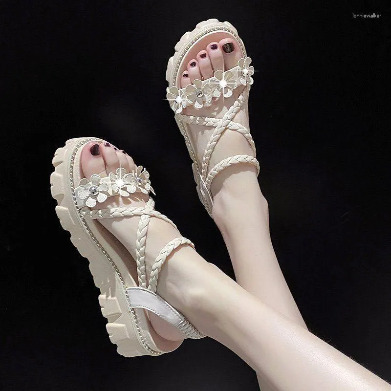 Sandals Summer Super Fire Muffin Platform Flower Flat Heightened Roman Shoes Women