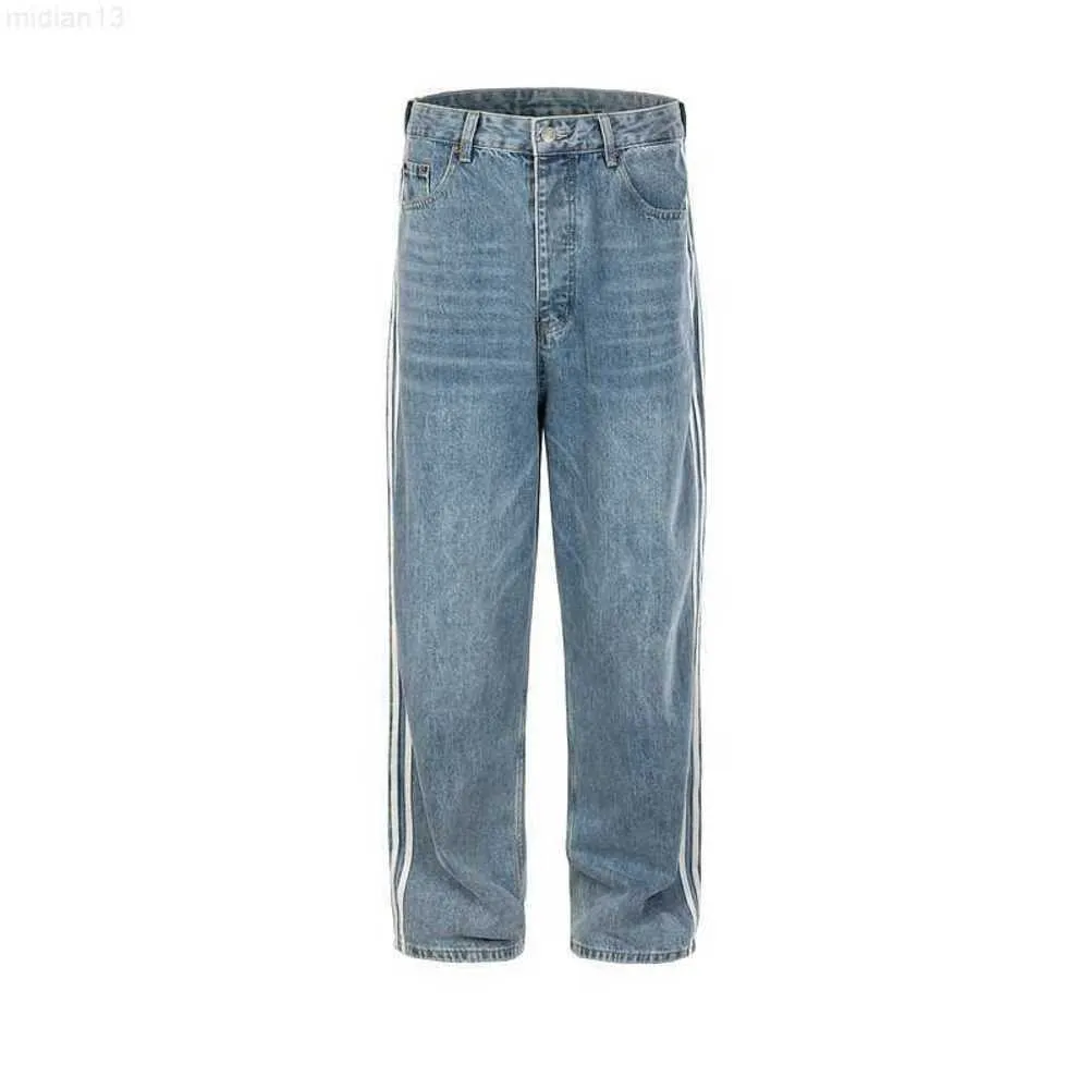 Jeans casual con silhouette ampia a tre barre lavati classici alla moda di marca High Street v21m