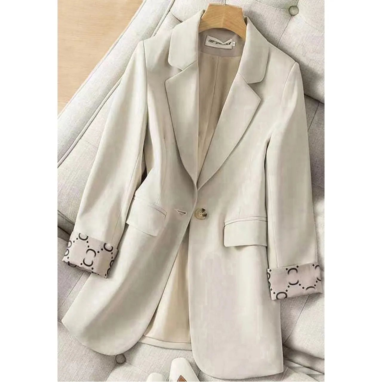 Blazer Femme élégant - Coupe Slim, Uni, Boutonné - Pour Bureau, Soirée, Quotidien - Tissu Polyester Infroissable