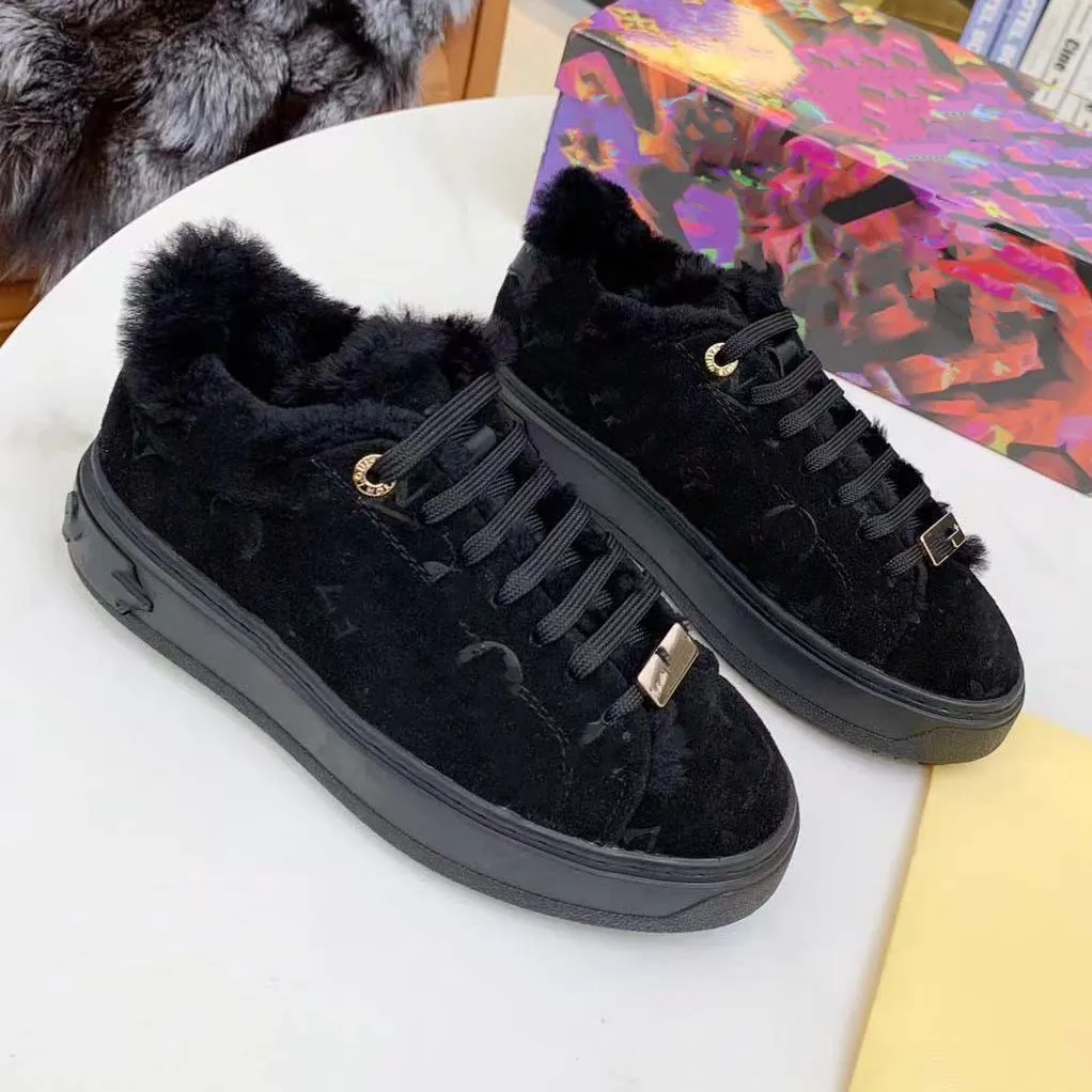 Scarpe firmate Time Out Sneaker Low top Pelliccia di lana invernale Time out peloso Scarpe casual Donna Pelle di vitello stampata in gomma Scarpe da ginnastica classiche Loop Italy Shoes 15