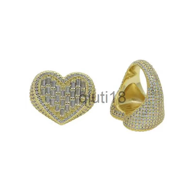Bandringar Big Heart Shaped Ring Full asfalterad vit baguette CZ Iced Out Bling Square Cubic Zircon Fashion Lover Jewelry for Women Men X0920