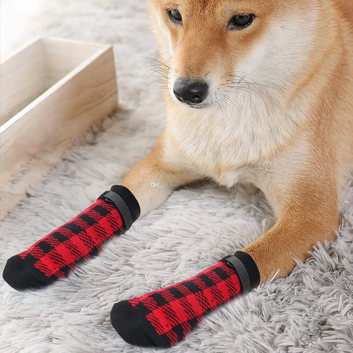 YUEXUAN Chaussettes de créateur pour chien, couvre-pieds, chaussettes en coton antidérapantes et chaudes pour chat et chien, faciles à porter et à nettoyer, chaussettes souples imperméables pour l'extérieur, chaussures pour grands et petits chiens