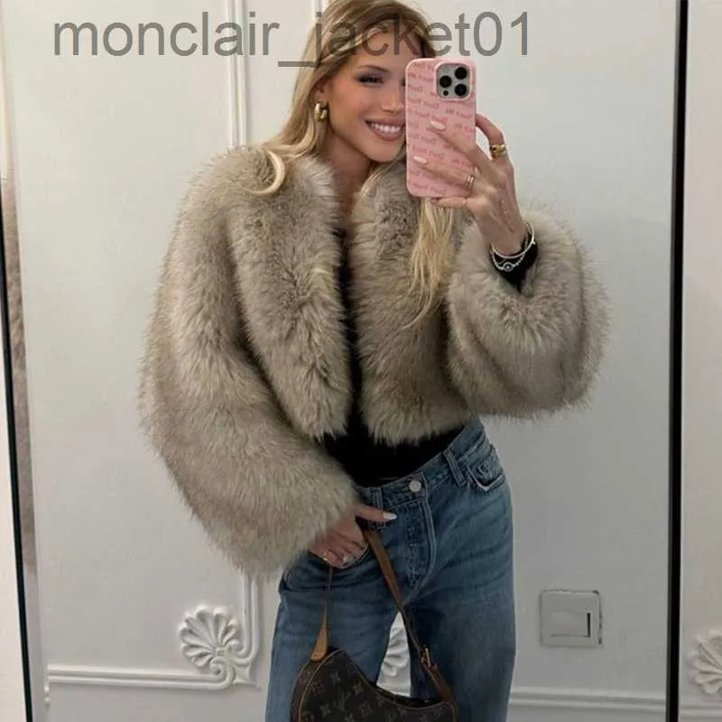 Oversized Collar Detail Cropped Jacket In Mink Faux Fur