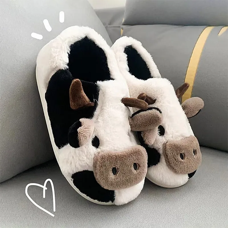 Pantofole Upgrate Pantofola animale carino per le donne Ragazze Kawaii Fluffy Winter Warm Donna Cartoon Milk Cow Home Funny Shoes 230921