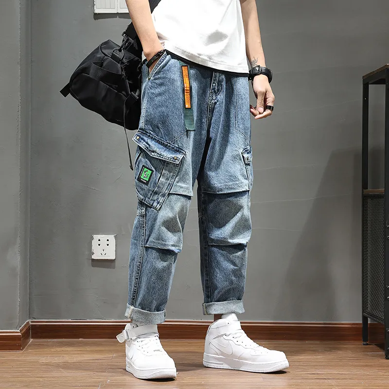 Mens Jeans Fashion Hip Hop Harem Joggers Loose Fit Cargo Denim Trousers With Big Pockets Baggy Harajuku Cowboy Pants Size 42 230921