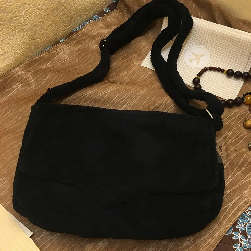 Moda macia bolsa de ombro clássico inverno 3 cores pele festa saco flanela boa qualidade pelúcia