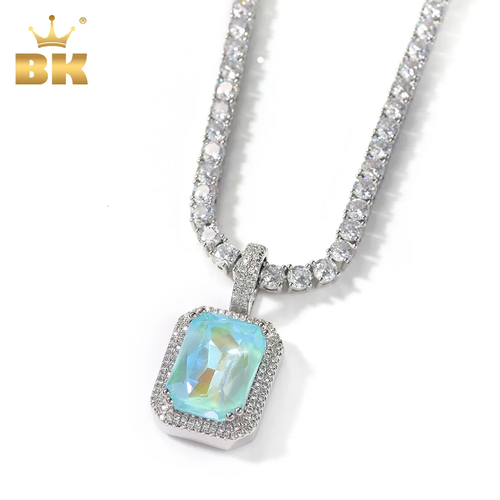 チョーカーThe Bling King Iced Cubic Zirconia Gem Necklace Pendant Pink/Blue/Green/Red Square Gemペンダントネックレス女性ジュエリー230920