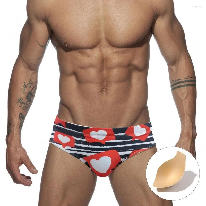 Herren Bademode Marke Männer Badeanzug Liebe Gestreiften Druck Schwimmen Slips Herren Atmungsaktive Bade Sonnenbad Mann Push-Up-Pad Badeanzug strand