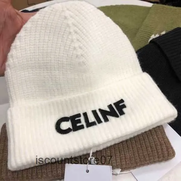 Celinf Autumn/Winter Sticked Big Brand Designer Beanie/Skull Caps staplade Baotou Letter Ribbed Woolen Hatfbxn