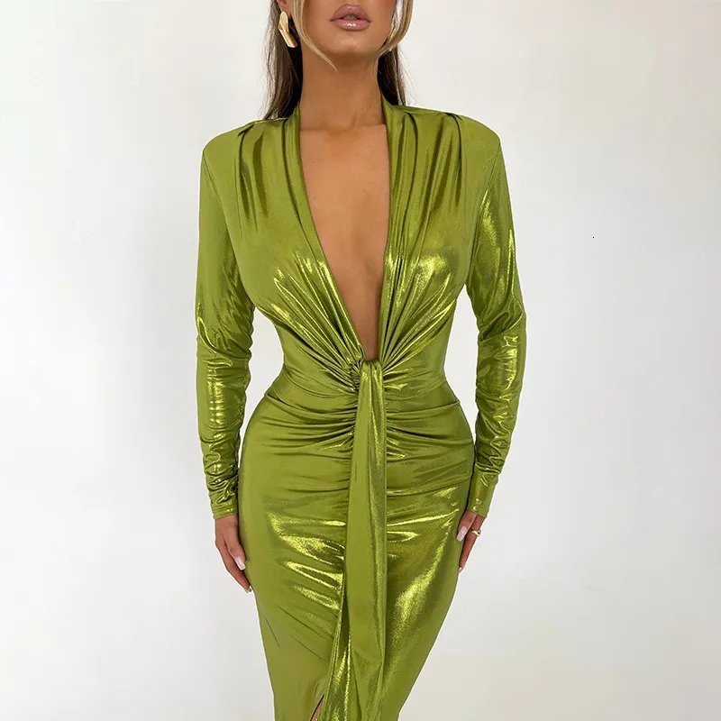 Robes décontractées de base Robe longue en cuir vert pour femmes Sexy col en V à manches longues mince robe longue automne hiver mode froncé Club tenues de fête 230920