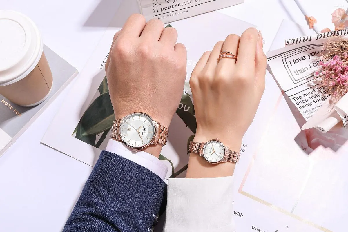 Armbandsur klas his-and-hers Watch Quartz 316 rostfritt stål 26,0 mm vaktglase graverat mönster urtving med fjärilspänne