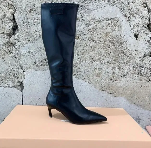 Miui femmes bottes sur les créateurs de luxe du genou chaussures de mariage de fête