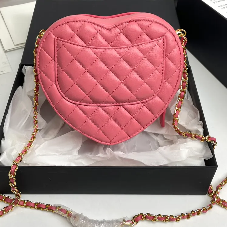 Designer Heart Love Crossbody Bag With Gold Sling Chain 18CM Travel  Shoulder Hot Pink Purse Strap For Office And Luxury Use From Tote_bag902,  $32.65