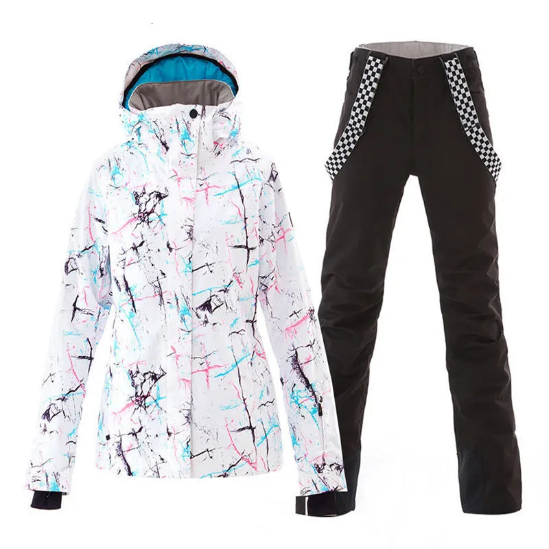 Skianzüge, wasserdichter Schneeanzug für Damen, Outdoor-Sportbekleidung, Kostüm, winddichte Snowboard-Sets, Jacken und Lätzchen, Trägerhose 230920