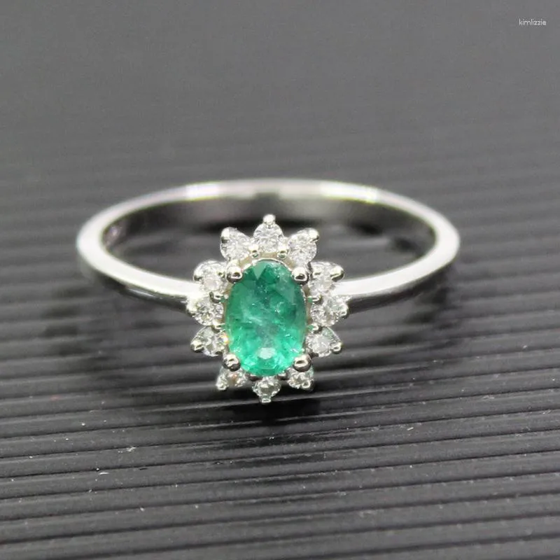 Bagues de cluster Classic Diana Princess Bague de mariage Naturel Emerald Gemstone 4 6mm 0,5 Ct Solide 925 Bijoux en argent sterling