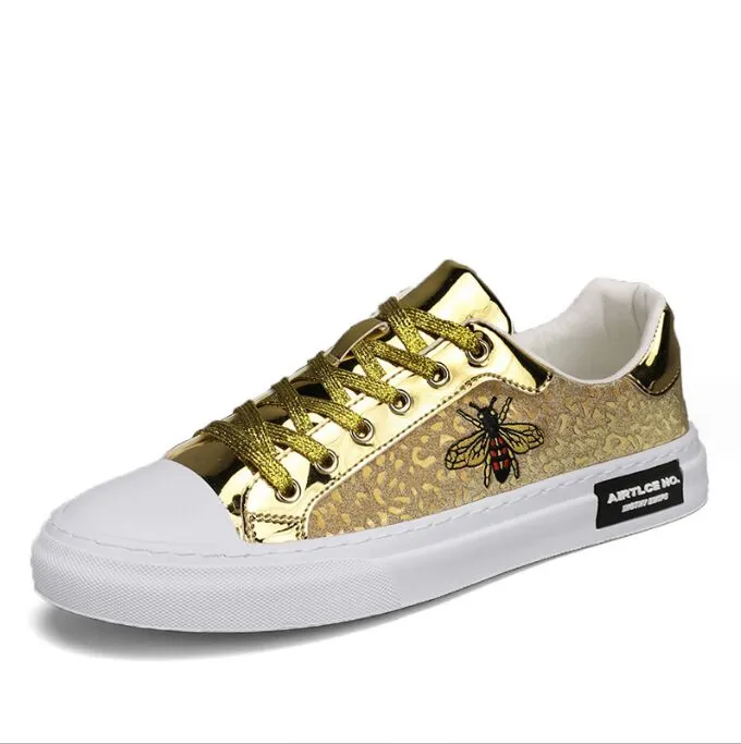 Gouden Glitter Leren Schoenen voor Comfortabele Platte Schoenen Casual Heren Veterschoenen Bee Sneakers Skate Heren Zapatillas Hombre Voor Jongens Feestjurk Schoenen 38-44