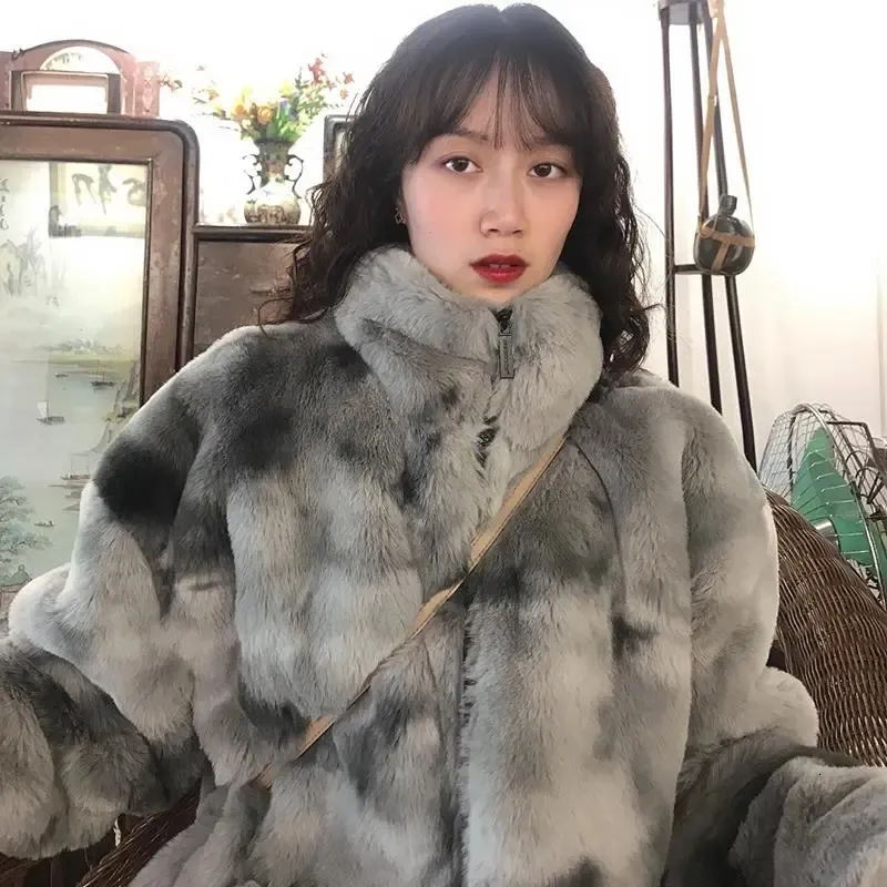 Womens Fur Faux Fur Plush Coat for Women Fashion Elegant Commuting Winter Rabbit Hair Korean Version Loose Lamb Fleece Tie Dyed Fur 230920