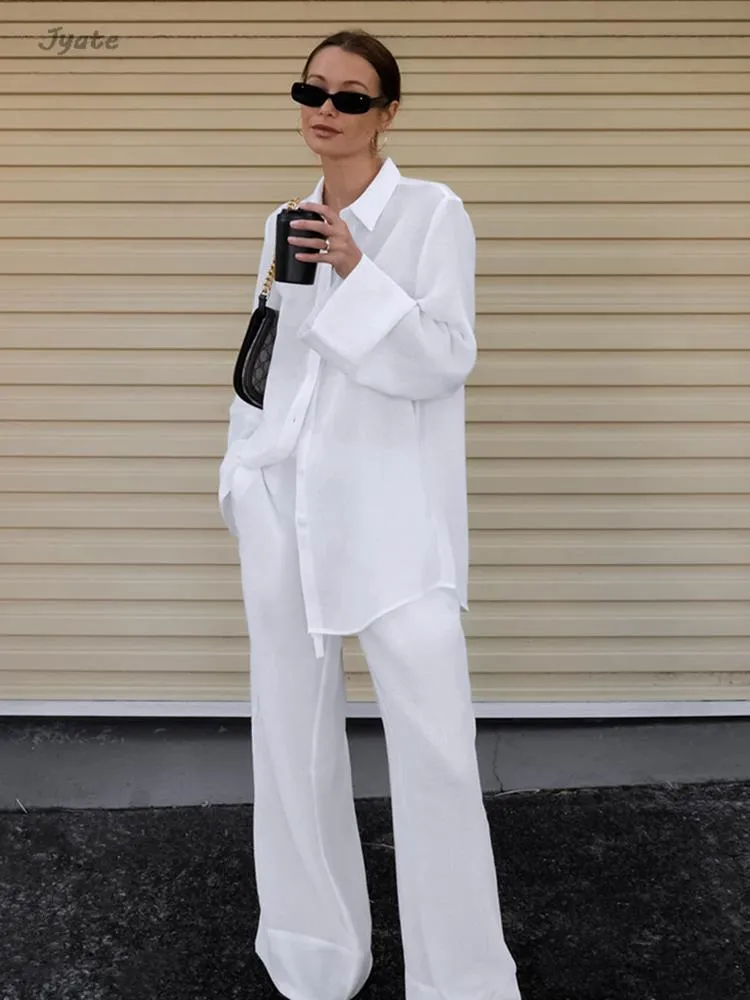 Kvinnor Tvåbitar byxor Jyate White Cotton Blus Twopiece Set Lapel Shirts Wide Leg Pant Summer Neutral Minimalist Street Women Outfit 230921