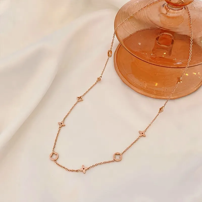 Nieuwe Mode Leuke Gift Klavertje 4 Ketting Luxe Vrouwen 18K Gouden Sieraden voor Vrouwen