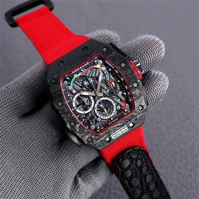 Montre de luxe Richarmilles baril fibre rouge mécanique diable vin noir technologie multifonctionnelle carbone le plus cher rm011 5R3B L