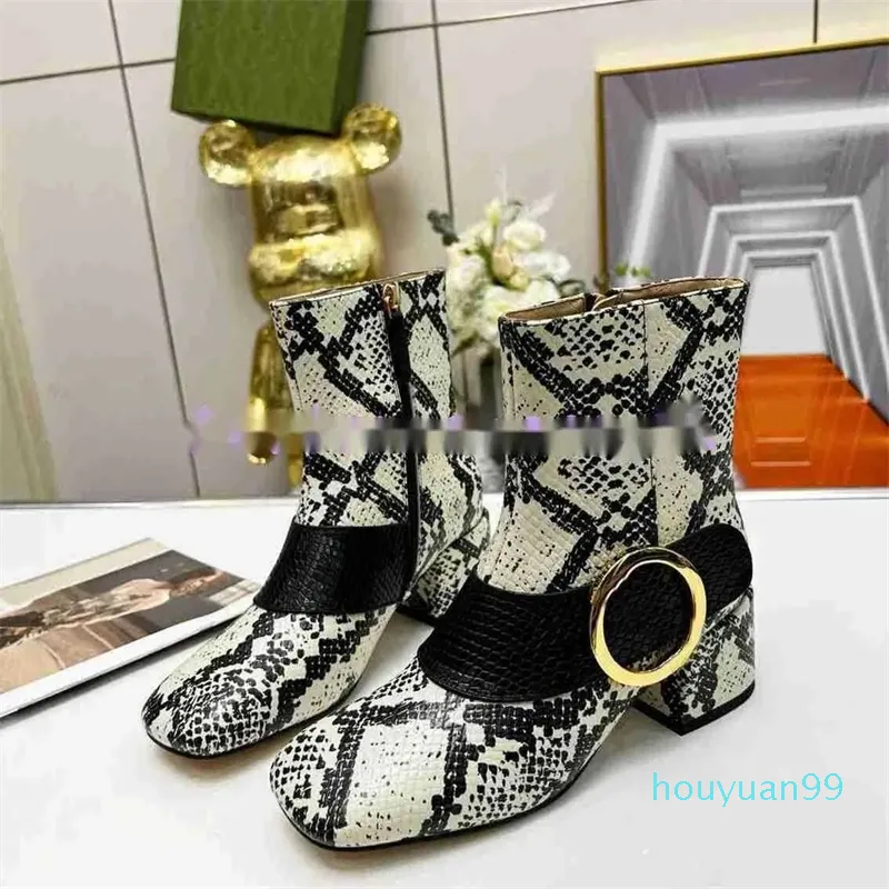 Designer Laarzen Dames Schoenen Lederen Letter Print Schoenen Gouden Gesp Laarzen Winter Enkellaars Luxe Outdoor Sneakers