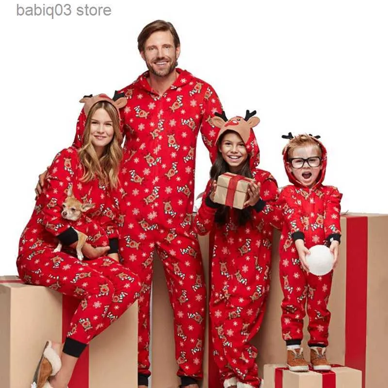 Dopasowane rodzinne stroje 2023 Cartoon Cute Elk Ear Print Dopasowanie Bożego Narodzenia Stoły rodzica-dziecko zamek z kapturem kombinezony rompers Xmas Family wygląd T230921