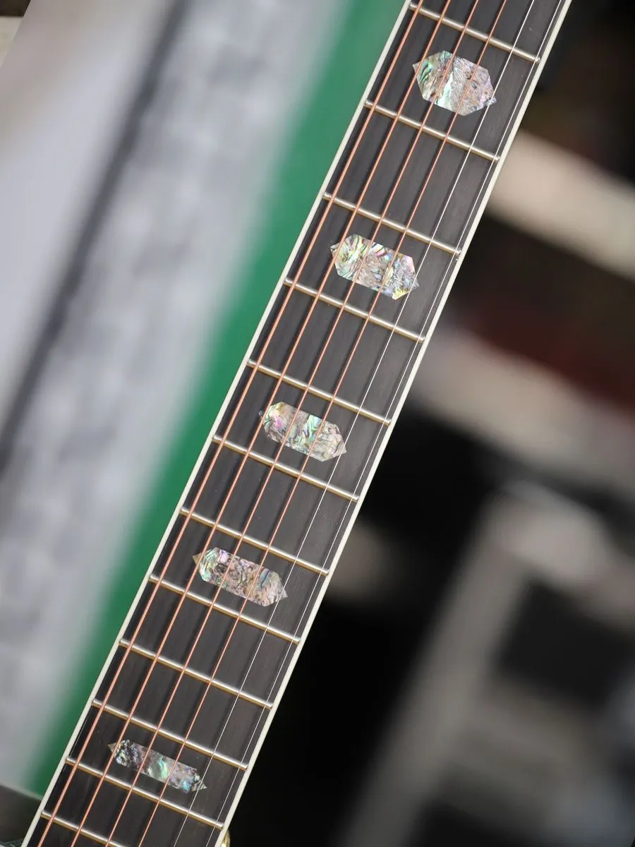 41 tum Sunburst Solid Spruce D Style Acoustic Guitar Abalone Inlägg Ebony Fingerboard Rosewood Body