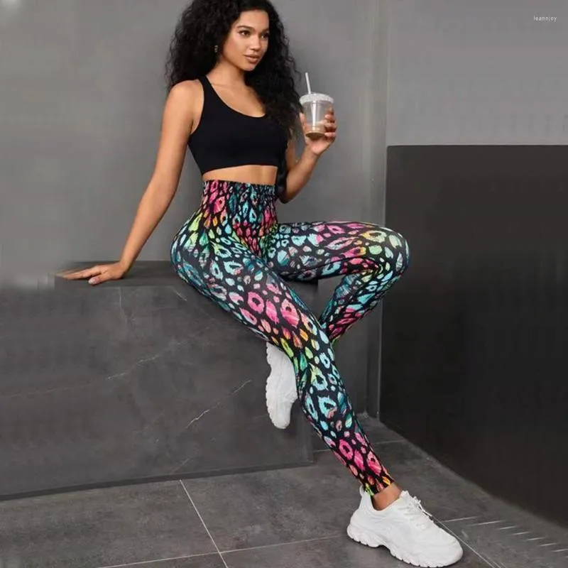 Women's Active Leopard Capri Leggings 