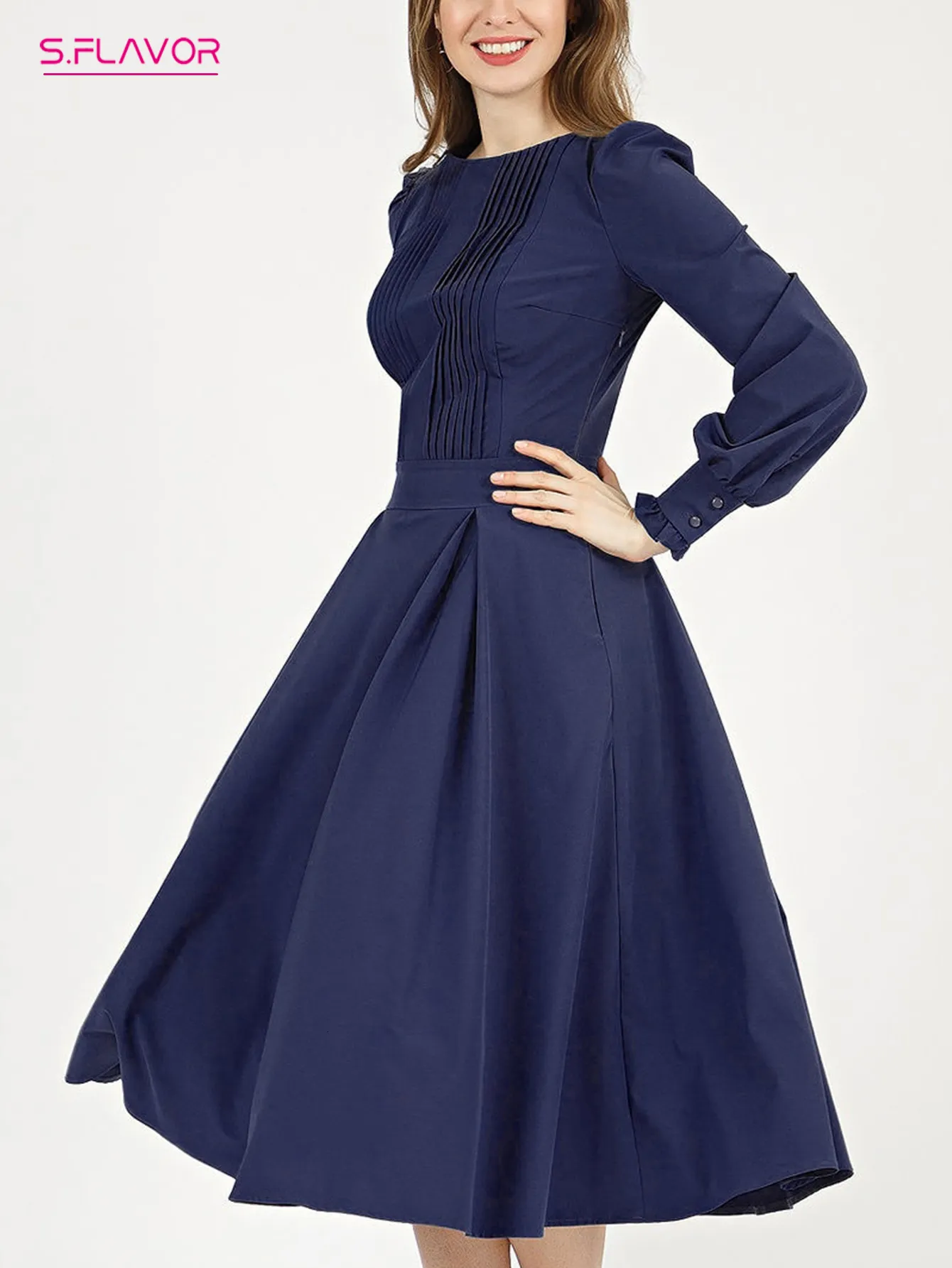 فساتين أساسية غير رسمية S.Flavor Women Long Sleeve Classic Midi Dress Elegant O-Neck Navy Color Color Plateed Dresses 230920