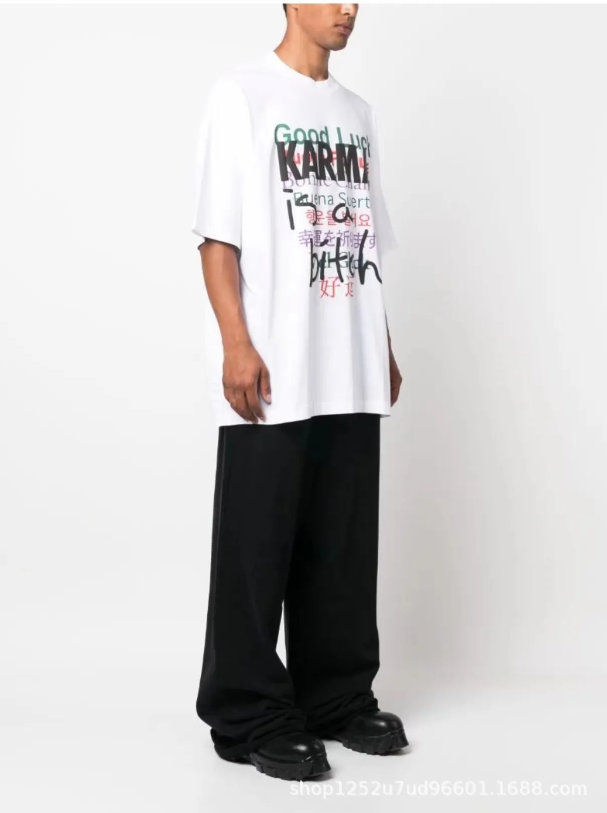 VETEMENTS Oversized Graffiti シャツ S 登坂広臣 | LOWTRAFFICFUTURE 