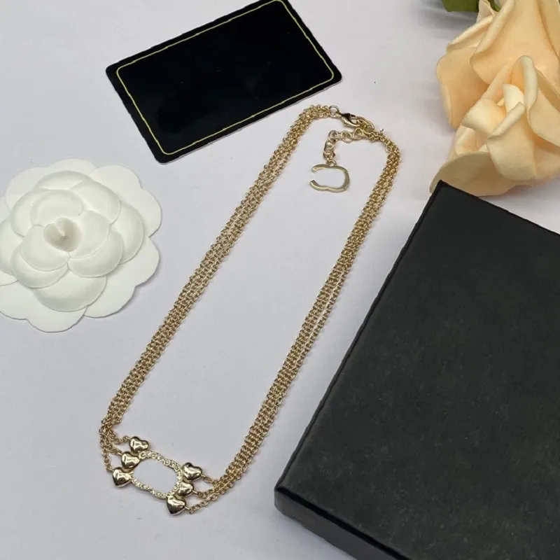 Collares de joyería Chapado en blanco Plata 925 Graduado Diseñadores de marcas de lujo Letras Geométricas Mujeres famosas Cristal redondo Rhinestone Oro YiLiYa 408