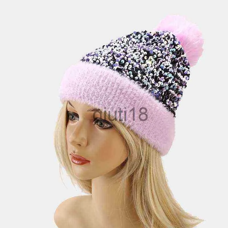 Bonnets Femme, Bonnet Cœur De Sequin Et Pompon Noir